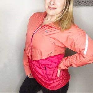 Mission Vaporactive barometer running windbreaker size medium